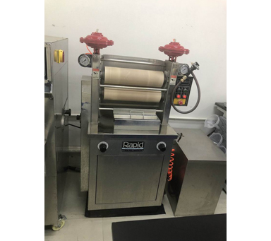 后整理一浸一轧机